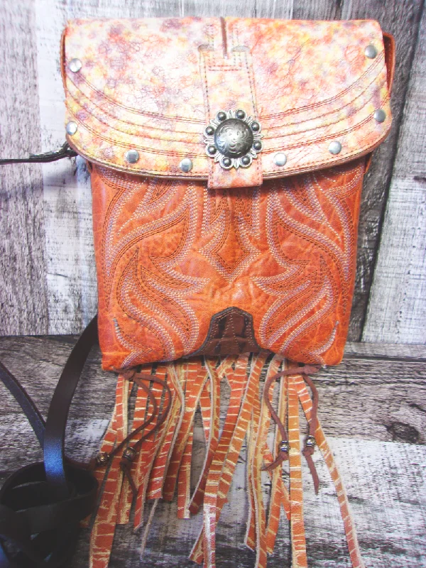 Small Cowboy Boot Purse with Fringe sm237