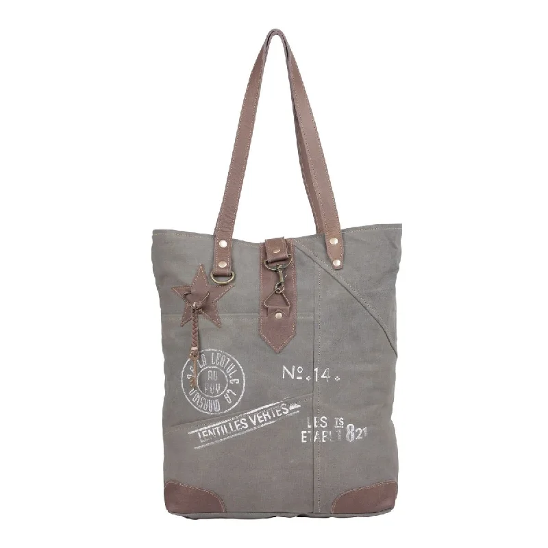 Time'S Wheel Tote Bag